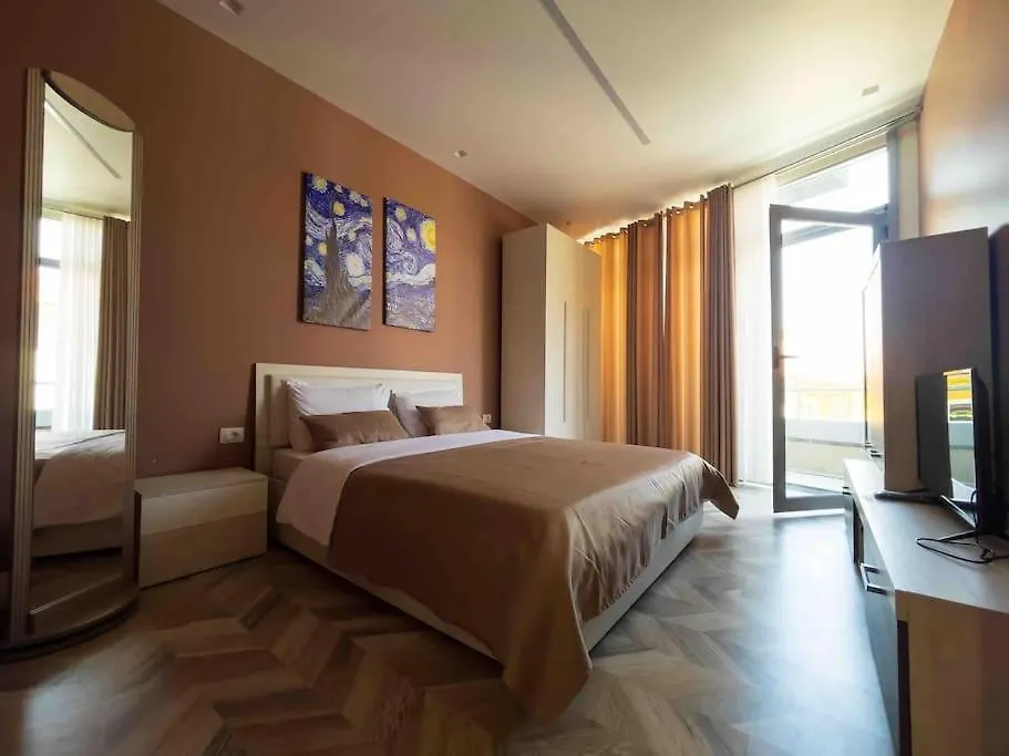 Nasa Apartament In The Center Of Korca
